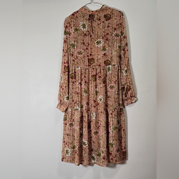 Vero Moda chiffon high neck long sleeves floral dress  color rust,burgundy - Picture 7 of 8